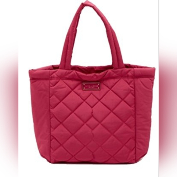Marc Jacobs Handbags - Marc Jacobs Fuchsia Quilted Tote Bag